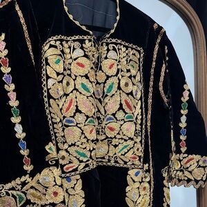 Palestine velvet vintage thobe